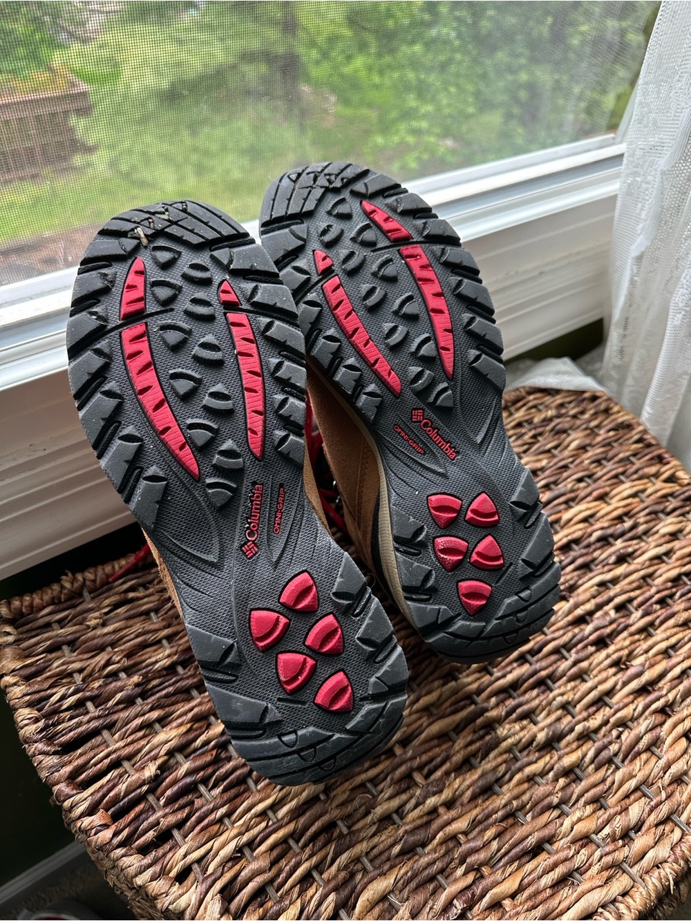 Columbia Brown Suede Hiking Boots with Red Accents - Picture 12 of 12